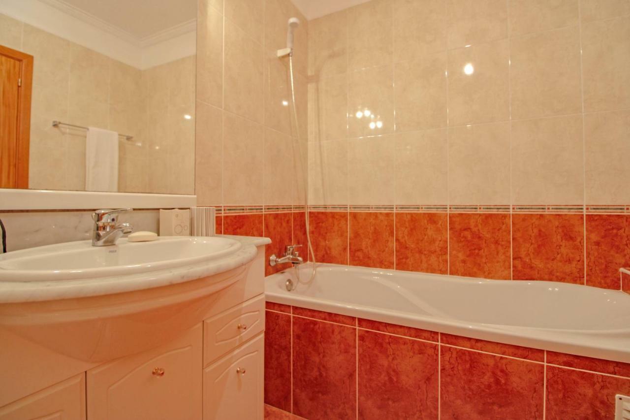 Senhora Das Areias - Spacious Apt Near The Cabedelo Beach เวียนา โด กัสเตโล ภายนอก รูปภาพ